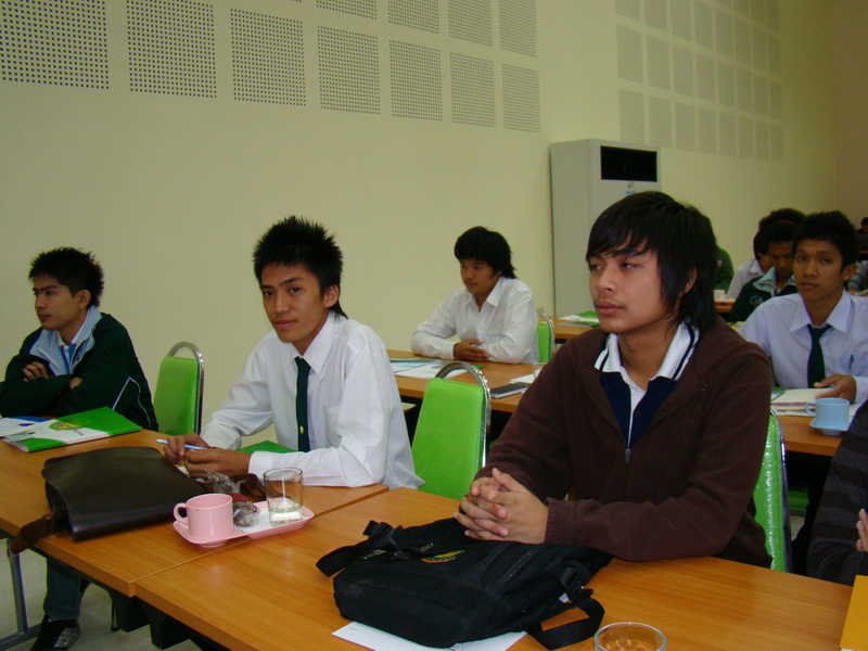 ../Picture/2554/MJUP2011020215031001.JPG