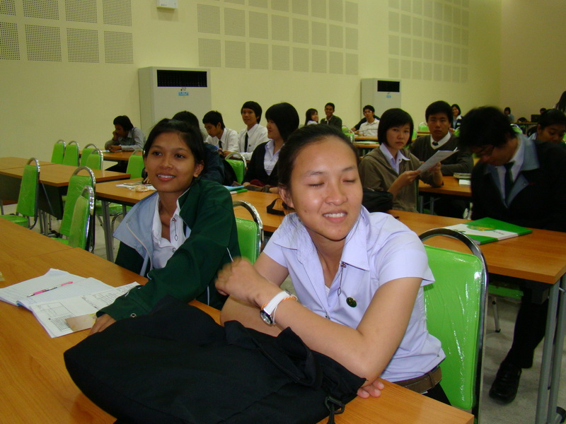 ../Picture/2554/MJUP2011020215034008.JPG