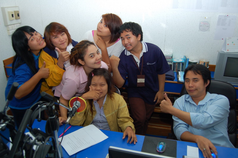../Picture/2554/MJUP2011072213050804.JPG
