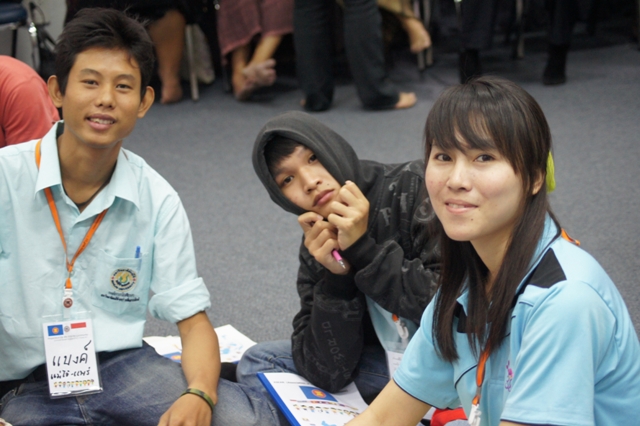 ../Picture/2554/MJUP2011101811072102.JPG