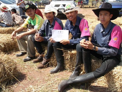 ../Picture/2554/MJUP2011103115381601.JPG