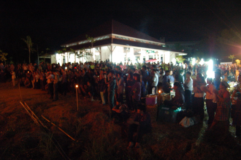 ../Picture/2554/MJUP2011111017005004.JPG