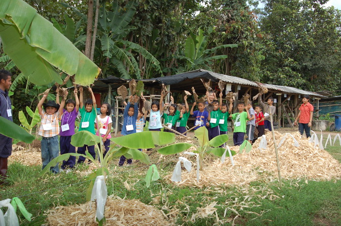 ../Picture/2555/MJUP2012101123520705.JPG