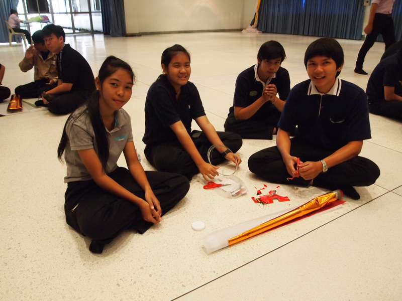 ../Picture/2555/MJUP2012111410570708.JPG