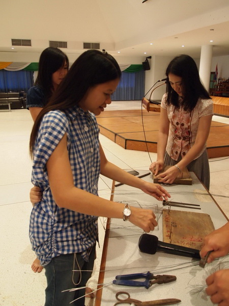 ../Picture/2555/MJUP2012111410573303.JPG