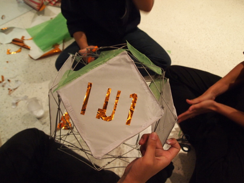 ../Picture/2555/MJUP2012111410595003.JPG